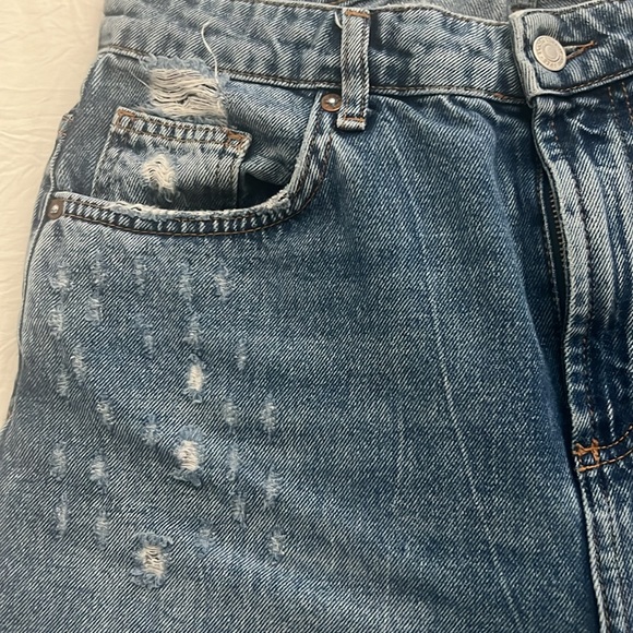 FREE PEOPLE Jeans in size 28 - Picture 4 of 9